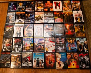 Gigantic DVD Collection #55 - Sing, Sixteen Candles, Sin City