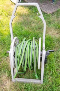 Expert Gardener Garden Hose & Hose Reel