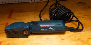 Bosch 1640VS Finecut Power Handsaw