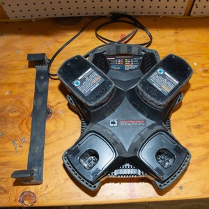 Craftsman Multi-Battery Charging Station & 2 Batteries