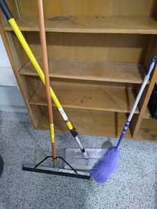 Long-Handled Garage Tools - Nice Extension Rod
