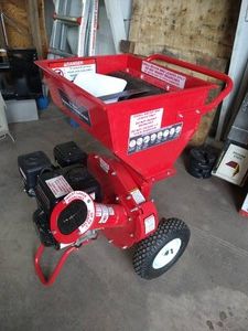 Really Nice Predator 212cc ChipperShredder