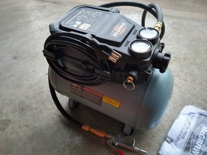 McGraw 3 Gallon Air Compressor