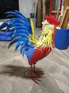 Metal Rooster Garden Sculpture