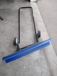 Wheeled Snow ScoopPusher