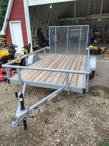Really Nice Karavan 6 x 10 Steel Utility Trailer