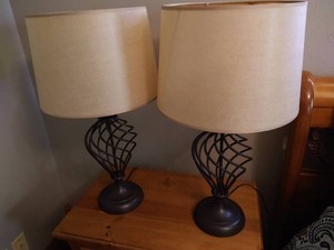(2) Matching & Working Lamps