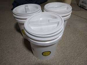 (3) Nice Food Grade Storage Buckets