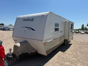 2006 Outback by Keystone 26 RKS