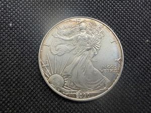 2000  Beautiful Uncirculated 1 Oz. Silver American Eagle