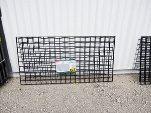 2025 K00037 Unused Wire mesh (5 Panels)