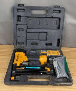 Bostitch SB-1850BN 18 Gauge Brad Nailer with Case G