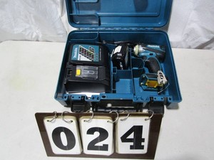 Makita 18V LXT 3 Speed Impact Driver Kit