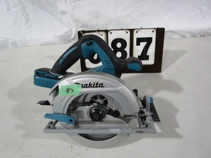 Makita 7.25 Cordless Circular Saw - tool only