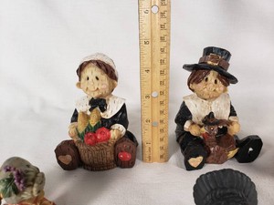 Thanksgiving Pilgrim Figurine Set with Turkey Decoration and Autumn Accessories