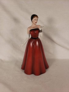 Home Interiors Rising Star Lady Figurine 13437-07 - 10.5