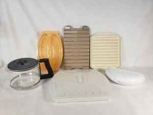 Lot of Assorted Kitchen Accessories