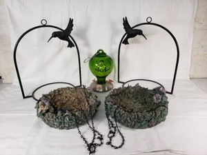Decorative Bird Feeders and Glass Garden Hummingbird Feeder