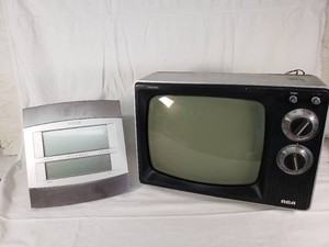 RCA Solid State Model AD 120S Vintage Television and La Crosse Technology Weather Station