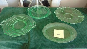 Assorted Green Depression Trays (glows)