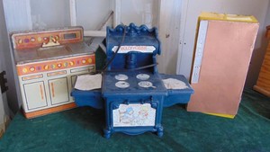 Vintage Metal Fridge, Sink and Holly Hobbie Stove