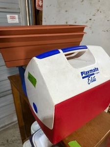 Coolers & Flower Pots