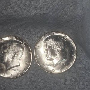 2-1964 UNC Kenndy Halves 50c, Silver