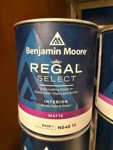 Benjamin Moore Regal Select Interior Matte Paint & Primer Base 1 N548 1X  2 Quarts