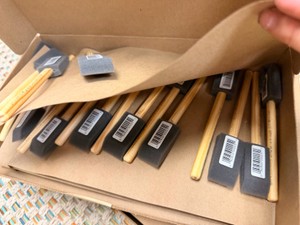 New 1 Poly Foam Brush Assortment  Partial Boxs