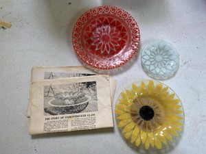 Sydenstricker Fused Art Glass Plates Dishes w Provenance Clippings