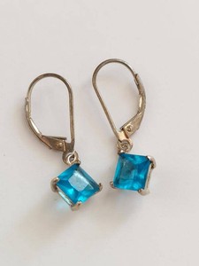 925 Sterling Silver Square Blue Stone Leverback Dangle Earrings