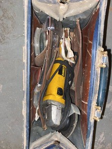 DeWalt DW818 Angle Grinder With Vintage Briefcase & Abrasive Lot