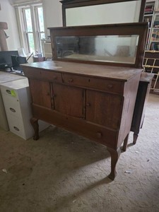 Antique Quarter Sawn Oak Sideboard Buffet w Glass Back Server