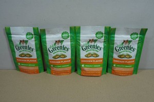 4 Feline Greenies Smartbites Treats for Cats - 2.1oz