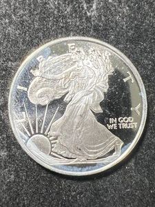 HALF TROY OZ .999 FINE SILVER AMERICAN EAGLE ROUND