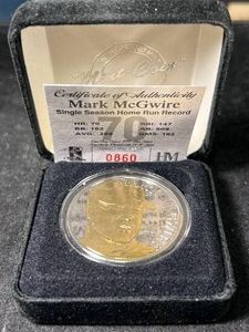 1 TROY OZ .999 FINE SILVER MARK MCGWIRE ROUND IN BOX