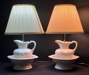 BR2 - Vintage Ceramic Pitcher Table Lamps Pair 1970s Pleated Shades