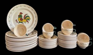 D - Vintage California Provincial Metlox Poppytrail Dinnerware Set (Lot of 47)