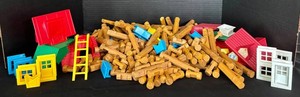 DR - Lincoln Logs Wooden Building Set