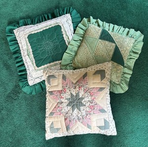 MB - Three Accent Pillows