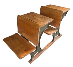 BR3 - Vintage School Desks