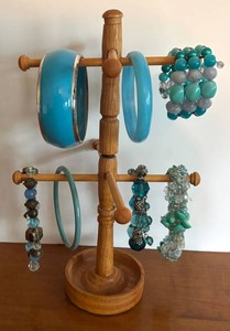K - Mixed Lot of Blue, Aqua & Beaded Style Bracelets