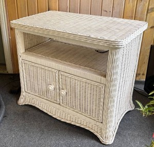 P - Vintage White Wicker Cabinet