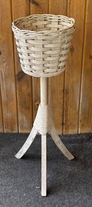 P - Vintage White Woven Plant Stand