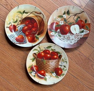 LR - Three Apple Motif Plates