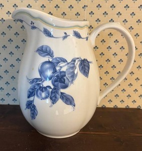 LLBR1 - Noritake Casual Gourmet Pitcher