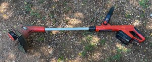 G - Cordless String Trimmer Black & Decker GrassHog Model NST2118