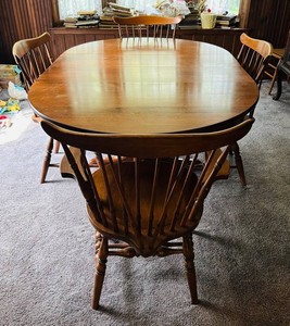 DR - Vintage Dining Table With Leaf