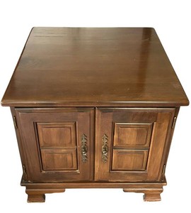 LR - Vintage Side Table