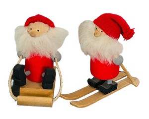 LR - Swedish Tomte Figurines - Vintage Ljungstrom Wooden Holiday Pair